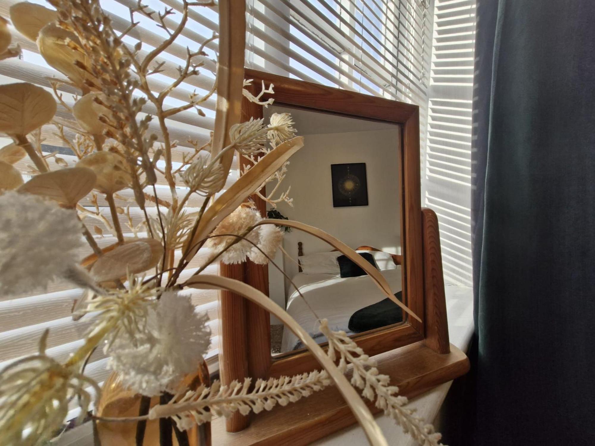 Espire Suits Cleethorpes Bagian luar foto