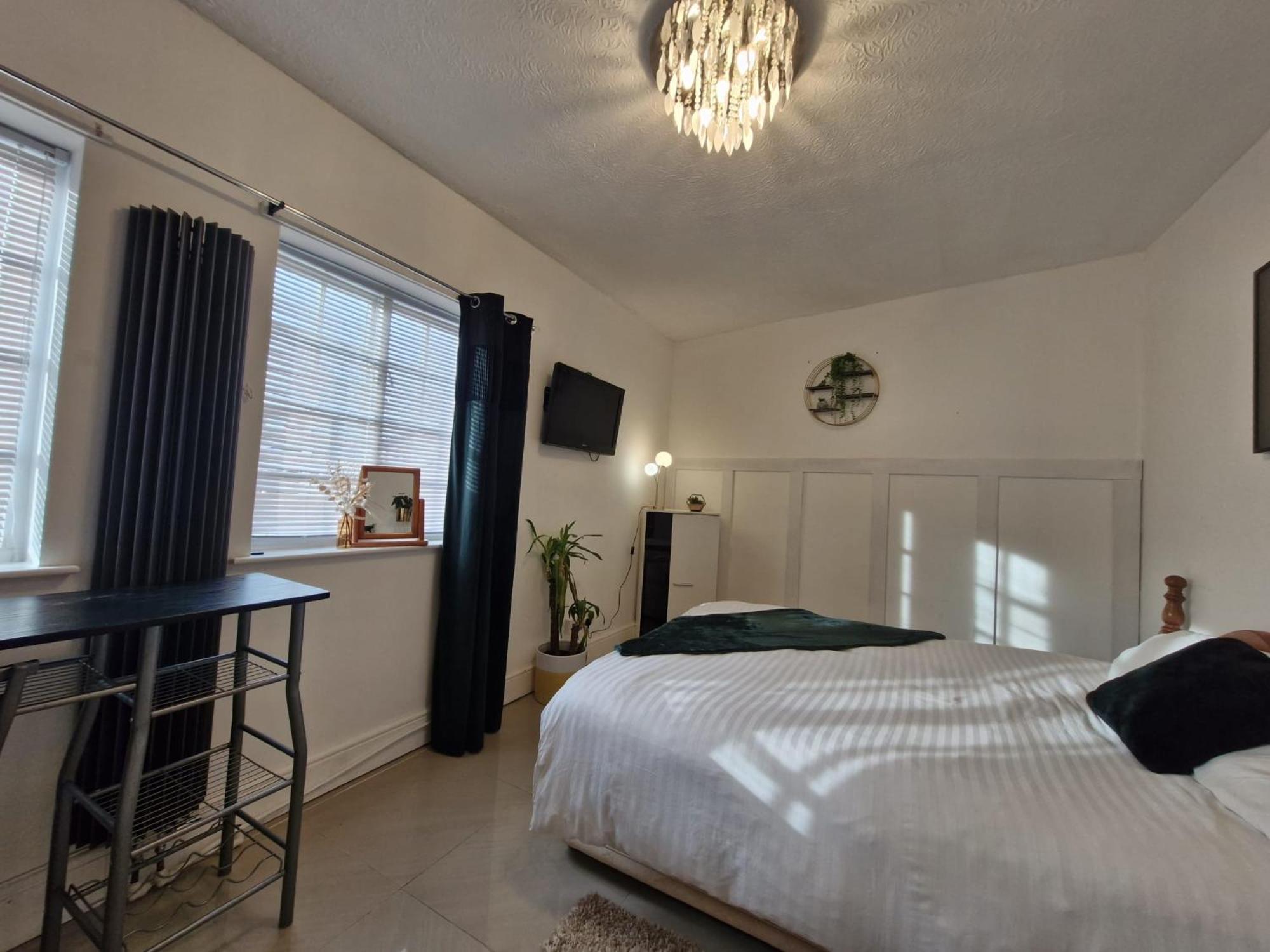 Espire Suits Cleethorpes Bagian luar foto